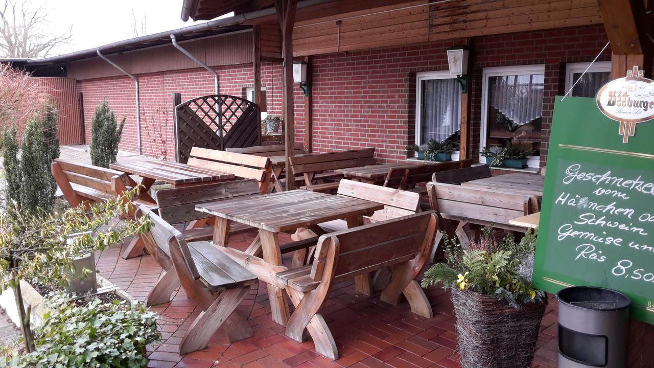 Landgasthof Schoenecke Wahrenholz ภายนอก รูปภาพ